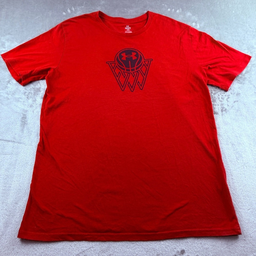 Under Armour Men's‎ Large Basketball Graphic Tee Red